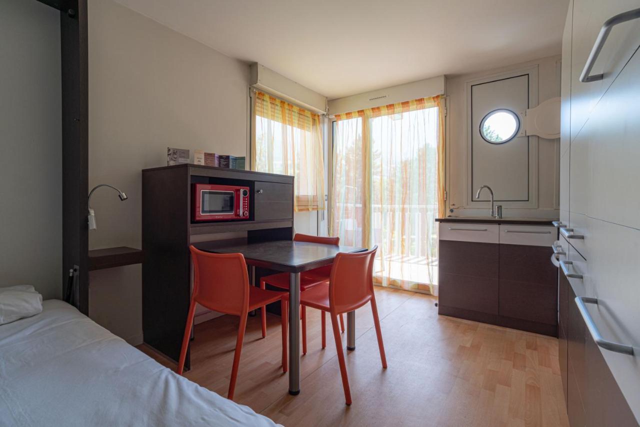 Radiana Aparthotel